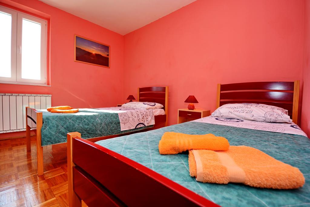 סולינה Apartments Sol מראה חיצוני תמונה