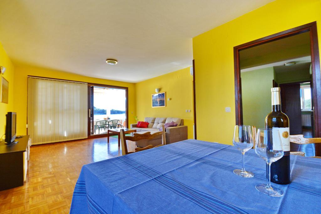 סולינה Apartments Sol מראה חיצוני תמונה