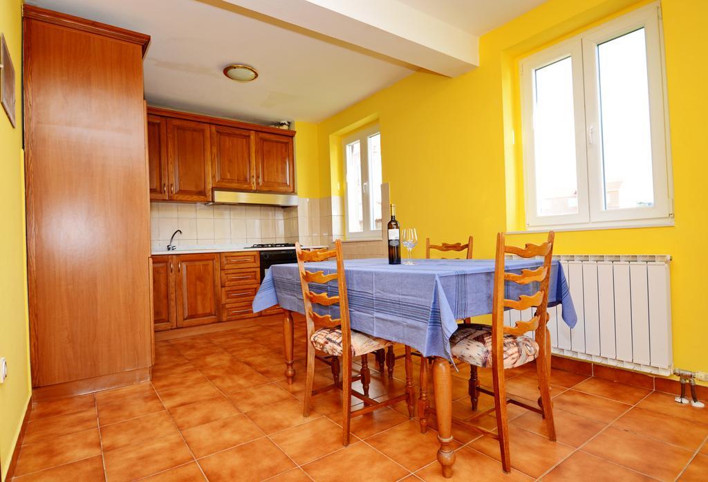סולינה Apartments Sol מראה חיצוני תמונה