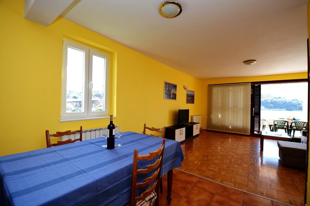 סולינה Apartments Sol מראה חיצוני תמונה