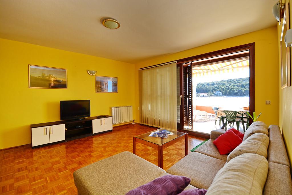 סולינה Apartments Sol מראה חיצוני תמונה