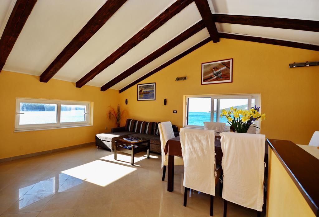 סולינה Apartments Sol מראה חיצוני תמונה