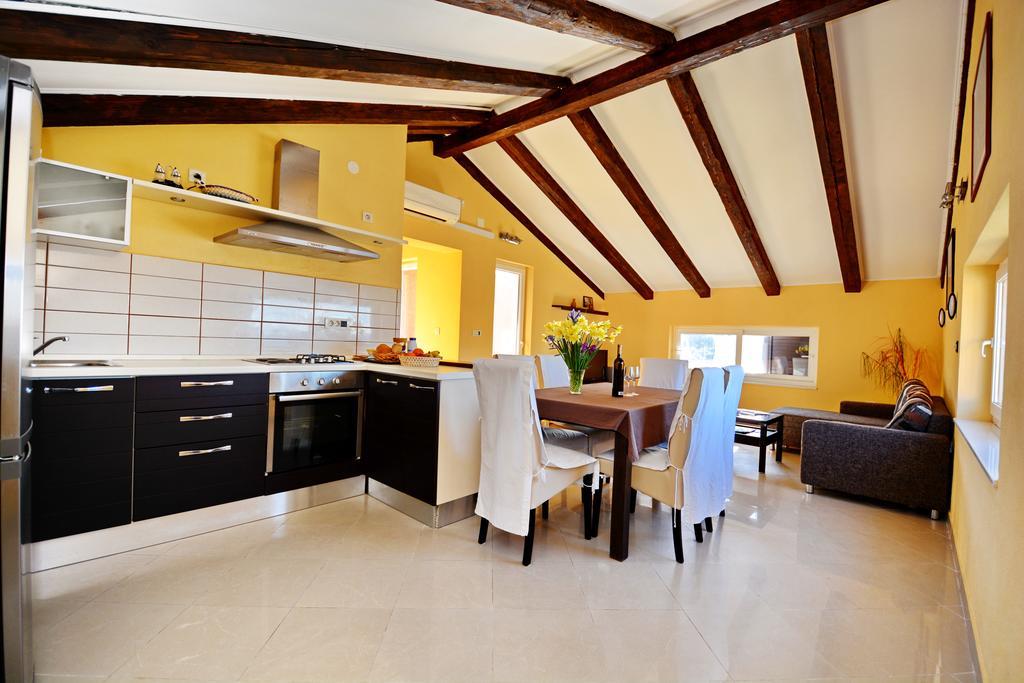 סולינה Apartments Sol מראה חיצוני תמונה