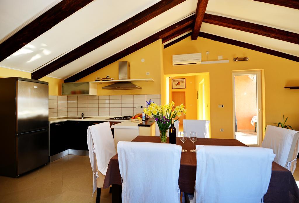 סולינה Apartments Sol מראה חיצוני תמונה